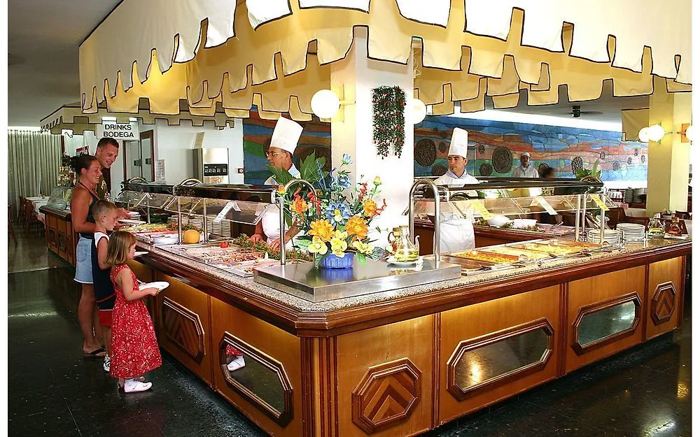 Hotel Caribe Es Cana