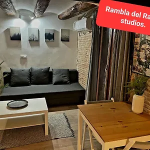 Albergue The Hipstel Parallel Barcelona