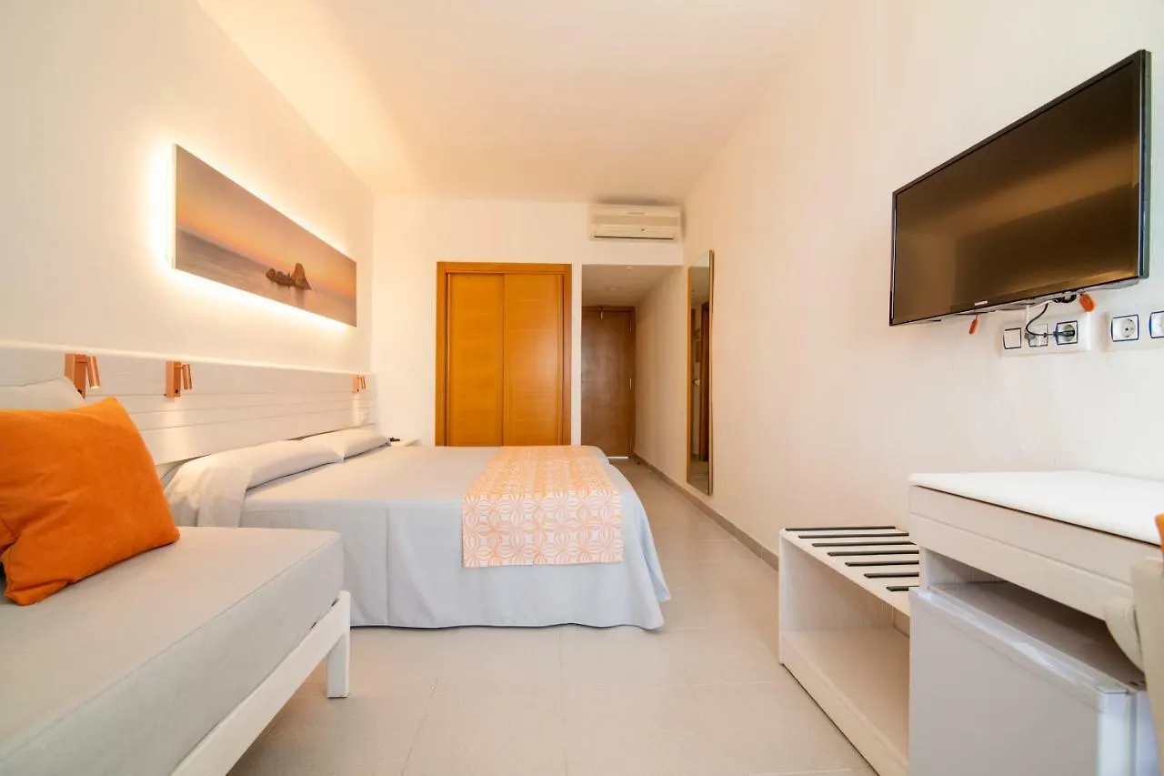Hotel Caribe Es Canar