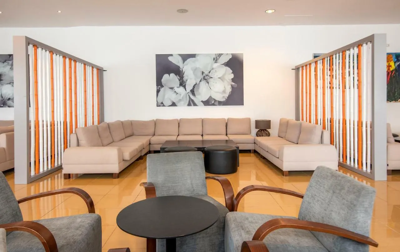 Hotel Caribe Es Canar